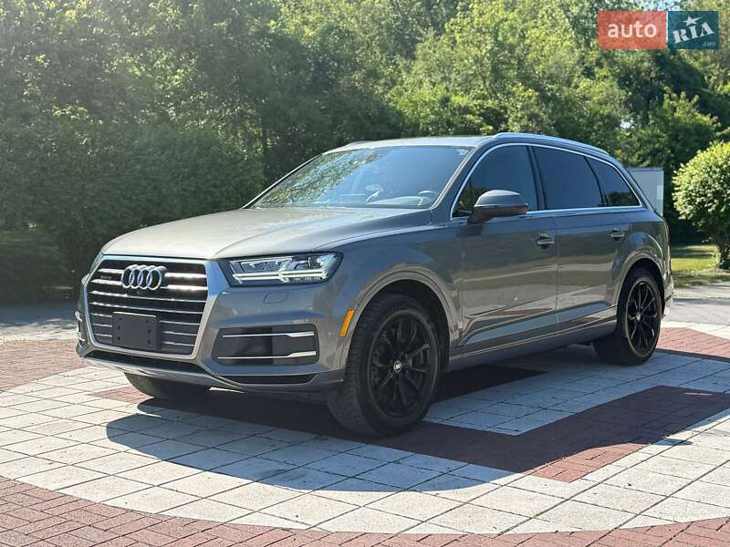 Позашляховик / Кросовер Audi Q7 2016 в Києві