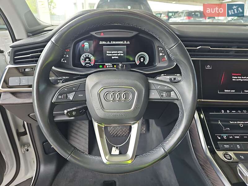 Внедорожник / Кроссовер Audi Q7 2020 в Киеве