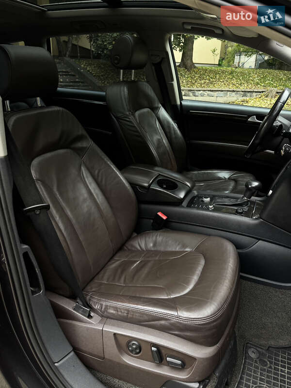 Внедорожник / Кроссовер Audi Q7 2006 в Луцке