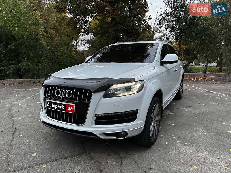 Audi Q7 2013