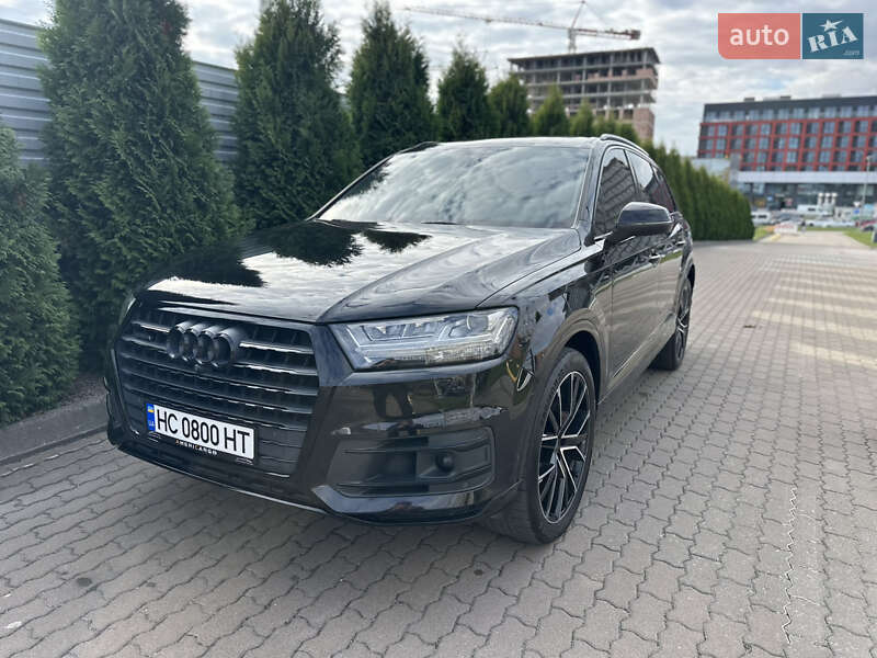 Позашляховик / Кросовер Audi Q7 2018 в Львові