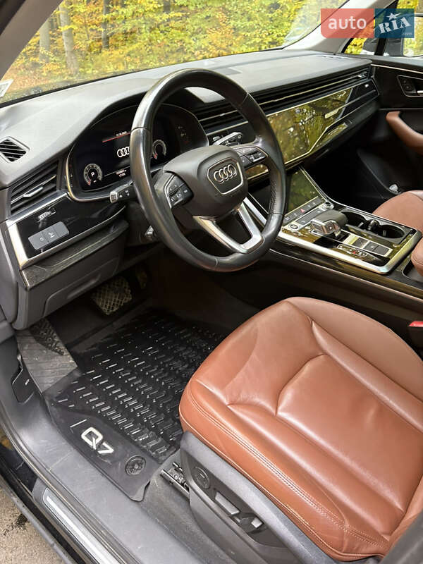 Внедорожник / Кроссовер Audi Q7 2020 в Львове