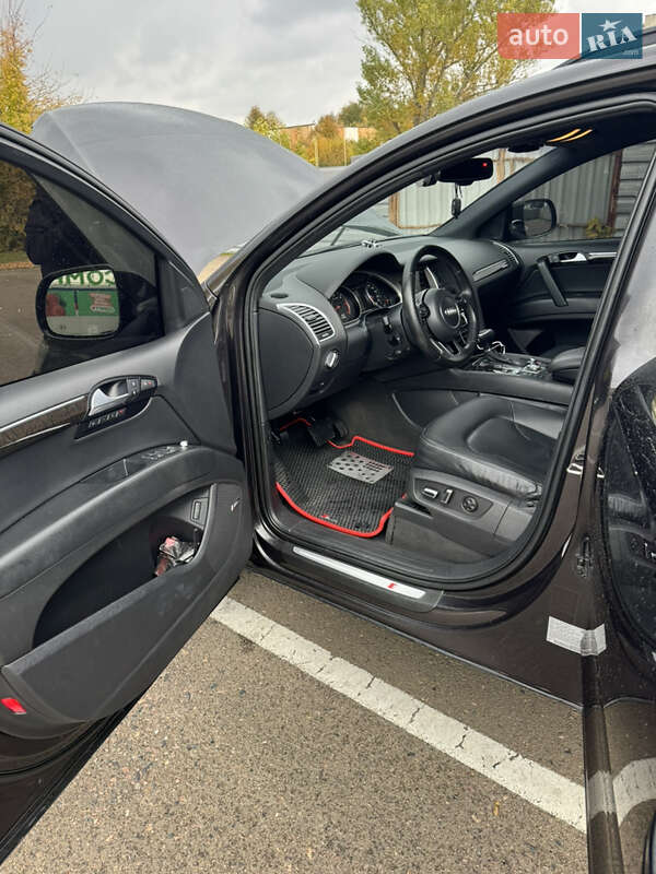 Внедорожник / Кроссовер Audi Q7 2015 в Ровно фото 8 Внедорожник / Кроссовер Audi Q7 2015 в Ровно