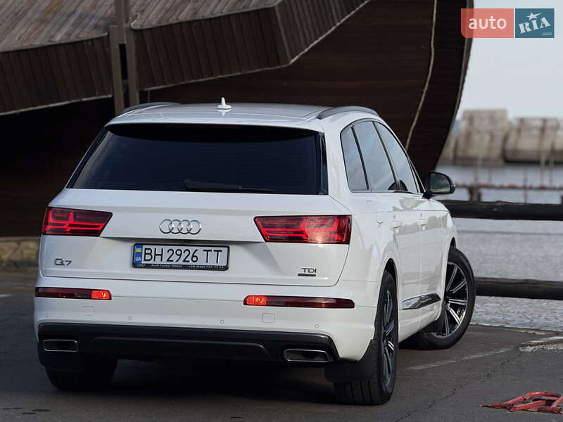 Позашляховик / Кросовер Audi Q7 2017 в Одесі фото 9 Позашляховик / Кросовер Audi Q7 2017 в Одесі
