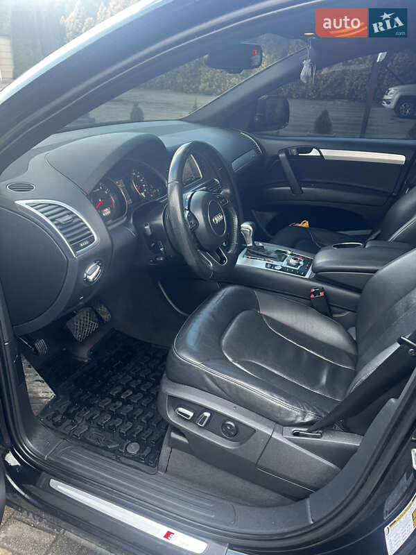 Внедорожник / Кроссовер Audi Q7 2015 в Судовой Вишне