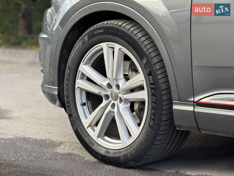 Позашляховик / Кросовер Audi Q7 2016 в Тернополі фото 18 Позашляховик / Кросовер Audi Q7 2016 в Тернополі