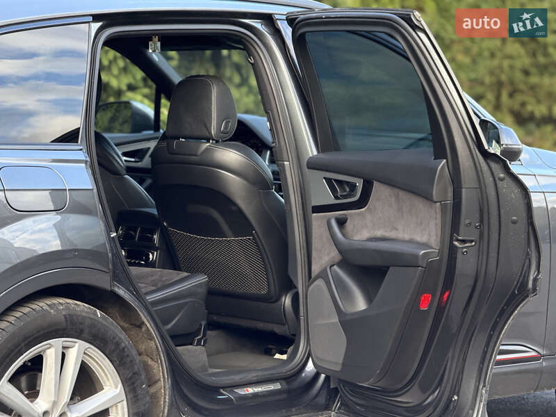 Позашляховик / Кросовер Audi Q7 2016 в Тернополі фото 31 Позашляховик / Кросовер Audi Q7 2016 в Тернополі