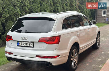 Позашляховик / Кросовер Audi Q7 2014 в 