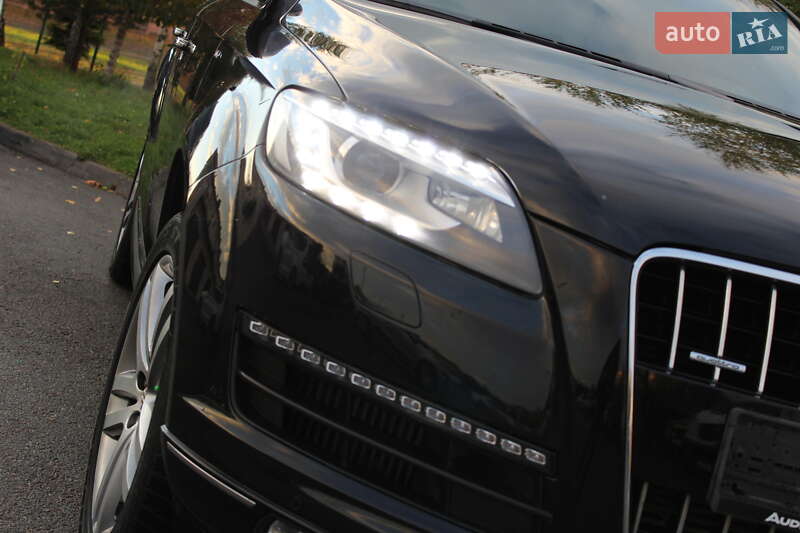 Внедорожник / Кроссовер Audi Q7 2014 в Ровно