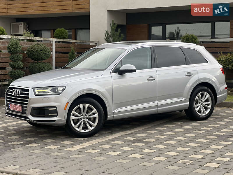 Внедорожник / Кроссовер Audi Q7 2015 в Стрые