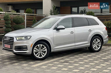 Позашляховик / Кросовер Audi Q7 2015 в  фото 4 Позашляховик / Кросовер Audi Q7 2015 в