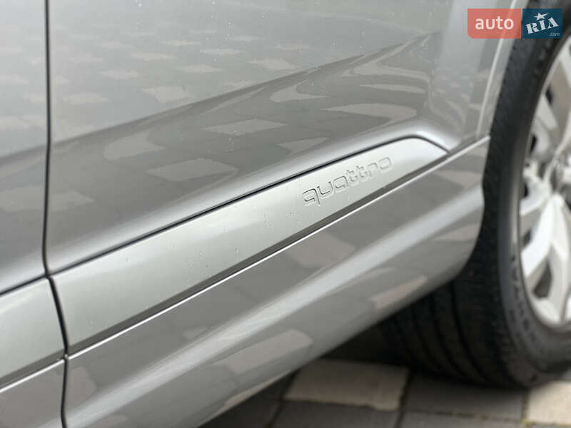 Внедорожник / Кроссовер Audi Q7 2015 в Стрые