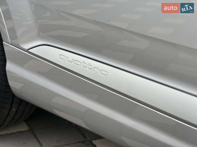 Внедорожник / Кроссовер Audi Q7 2015 в Стрые