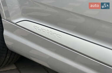 Позашляховик / Кросовер Audi Q7 2015 в  фото 40 Позашляховик / Кросовер Audi Q7 2015 в
