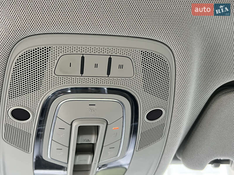 Внедорожник / Кроссовер Audi Q7 2015 в Стрые