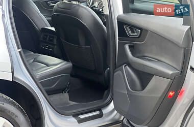 Позашляховик / Кросовер Audi Q7 2015 в  фото 112 Позашляховик / Кросовер Audi Q7 2015 в
