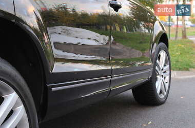 Позашляховик / Кросовер Audi Q7 2014 в  фото 15 Позашляховик / Кросовер Audi Q7 2014 в