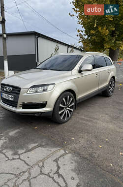 Позашляховик / Кросовер Audi Q7 2006 в Кобеляках