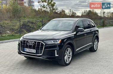 Внедорожник / Кроссовер Audi Q7 2020 в 