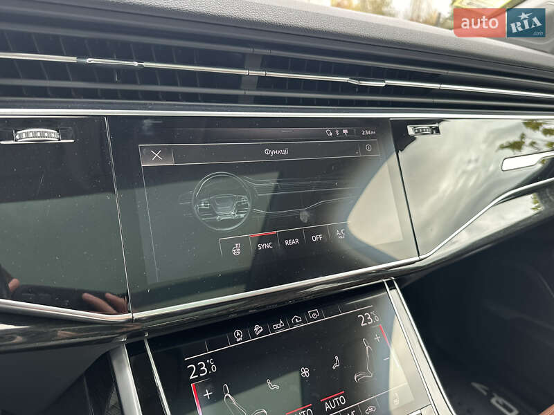 Позашляховик / Кросовер Audi Q7 2020 в Тернополі