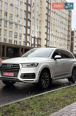 Позашляховик / Кросовер Audi Q7 2017 в Києві