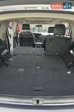 Внедорожник / Кроссовер Audi Q7 2014 в 
