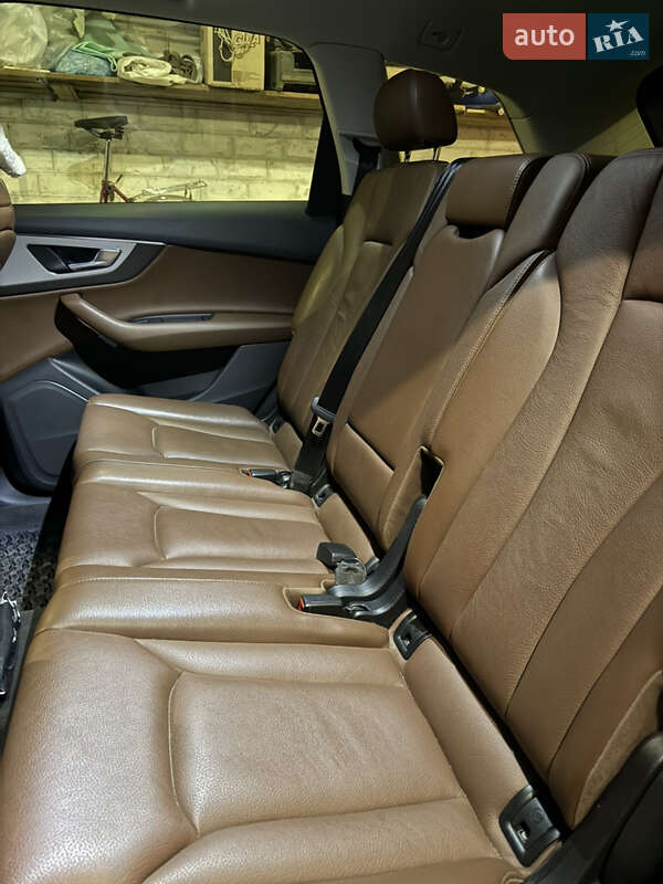Внедорожник / Кроссовер Audi Q7 2018 в Харькове фото 27 Внедорожник / Кроссовер Audi Q7 2018 в Харькове