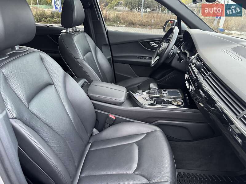Позашляховик / Кросовер Audi Q7 2017 в Верхньодніпровську фото 37 Позашляховик / Кросовер Audi Q7 2017 в Верхньодніпровську