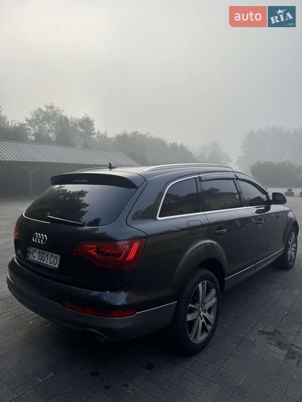 Позашляховик / Кросовер Audi Q7 2011 в Львові
