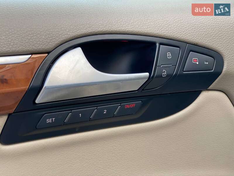 Позашляховик / Кросовер Audi Q7 2013 в Києві фото 25 Позашляховик / Кросовер Audi Q7 2013 в Києві