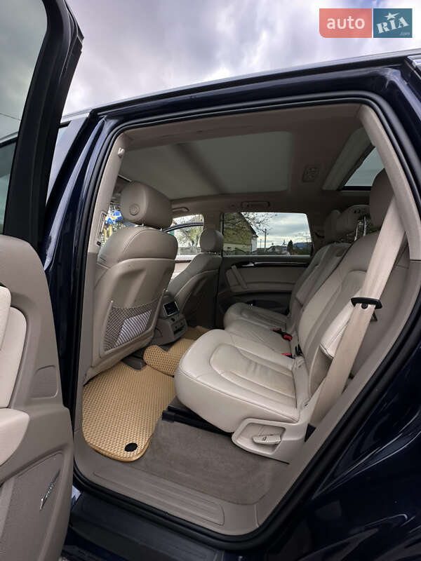 Внедорожник / Кроссовер Audi Q7 2013 в Ровно
