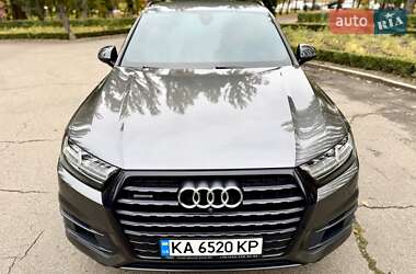 Внедорожник / Кроссовер Audi Q7 2019 в 