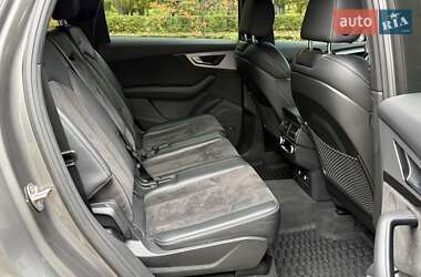 Внедорожник / Кроссовер Audi Q7 2019 в 
