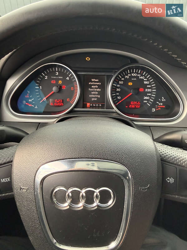 Позашляховик / Кросовер Audi Q7 2008 в Одесі фото 11 Позашляховик / Кросовер Audi Q7 2008 в Одесі