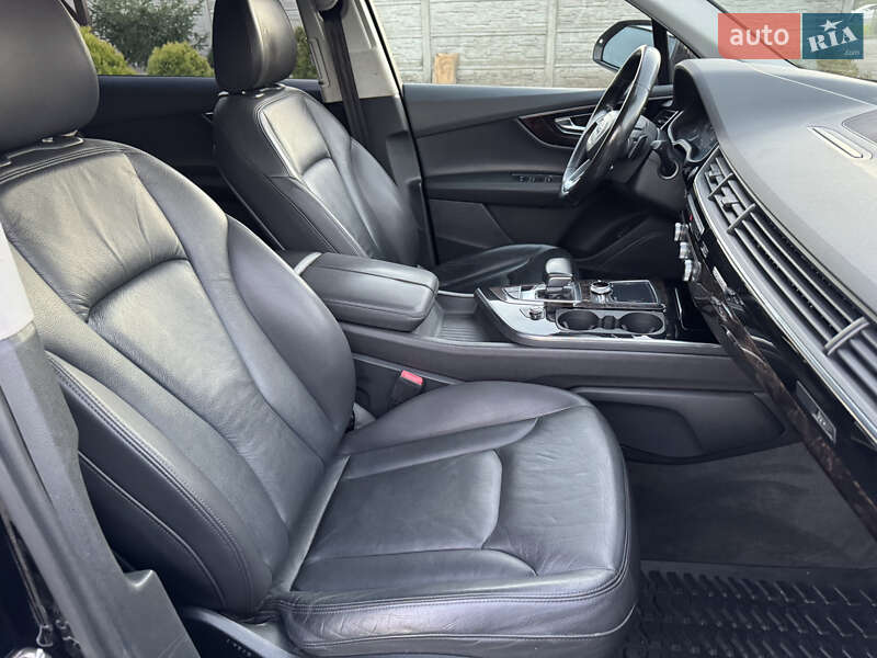 Внедорожник / Кроссовер Audi Q7 2017 в Львове фото 16 Внедорожник / Кроссовер Audi Q7 2017 в Львове