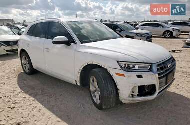 Позашляховик / Кросовер Audi Q7 2019 в  фото 4 Позашляховик / Кросовер Audi Q7 2019 в