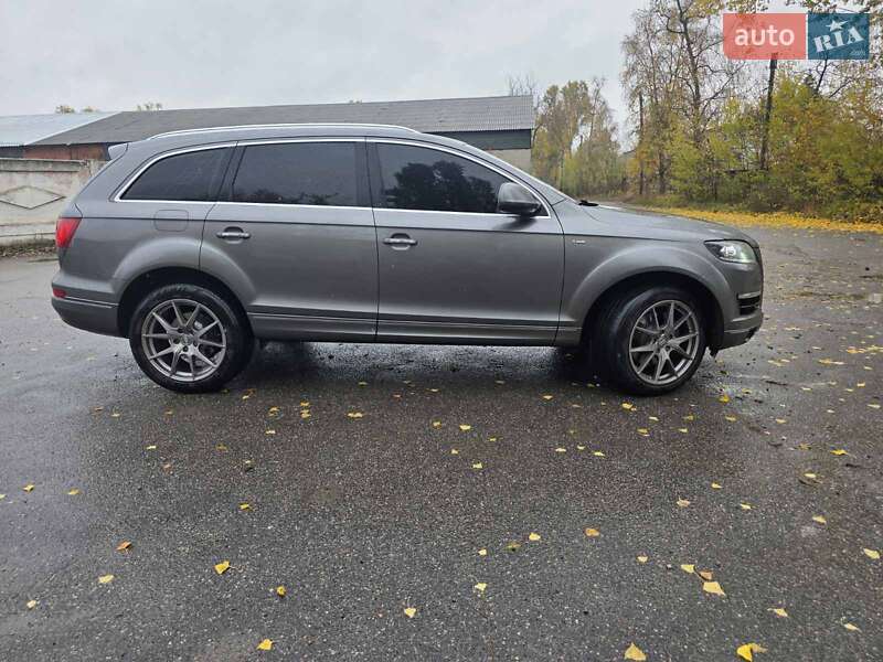 Позашляховик / Кросовер Audi Q7 2009 в Харкові