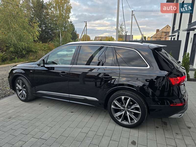 Позашляховик / Кросовер Audi Q7 2020 в Ковелі фото 20 Позашляховик / Кросовер Audi Q7 2020 в Ковелі