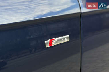 Позашляховик / Кросовер Audi Q7 2012 в 