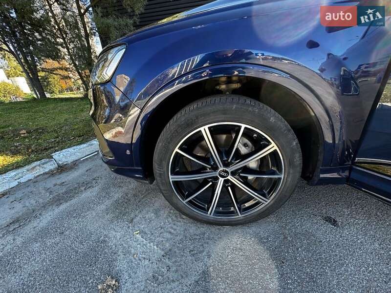 Внедорожник / Кроссовер Audi Q7 2021 в Львове