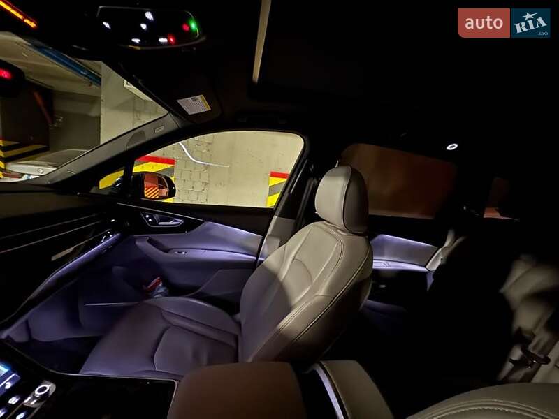 Внедорожник / Кроссовер Audi Q7 2021 в Львове