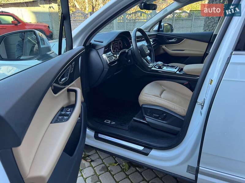 Позашляховик / Кросовер Audi Q7 2021 в Львові фото 37 Позашляховик / Кросовер Audi Q7 2021 в Львові