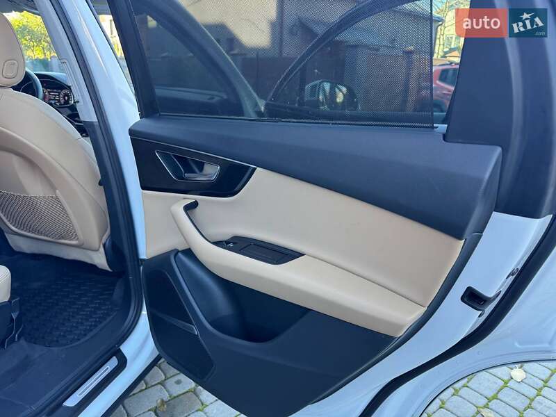 Позашляховик / Кросовер Audi Q7 2021 в Львові фото 45 Позашляховик / Кросовер Audi Q7 2021 в Львові