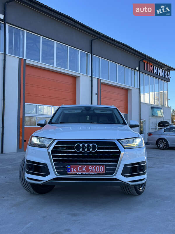 Позашляховик / Кросовер Audi Q7 2016 в Львові фото 6 Позашляховик / Кросовер Audi Q7 2016 в Львові