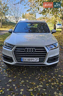 Внедорожник / Кроссовер Audi Q7 2017 в Хмельницком