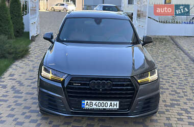 Позашляховик / Кросовер Audi Q7 2015 в  фото 5 Позашляховик / Кросовер Audi Q7 2015 в