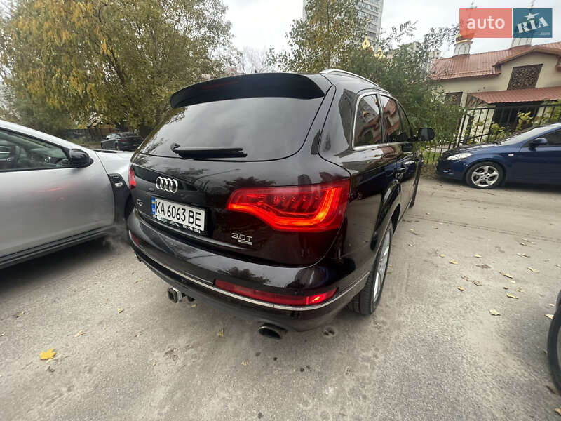 Внедорожник / Кроссовер Audi Q7 2014 в Киеве