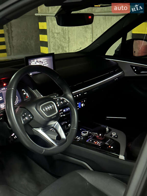 Позашляховик / Кросовер Audi Q7 2018 в Рівному фото 15 Позашляховик / Кросовер Audi Q7 2018 в Рівному