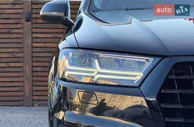 Внедорожник / Кроссовер Audi Q7 2019 в 