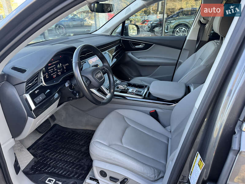Внедорожник / Кроссовер Audi Q7 2021 в Львове